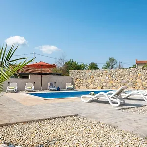  Ferienhaus Tranquil In Labin With Private Swimming Pool